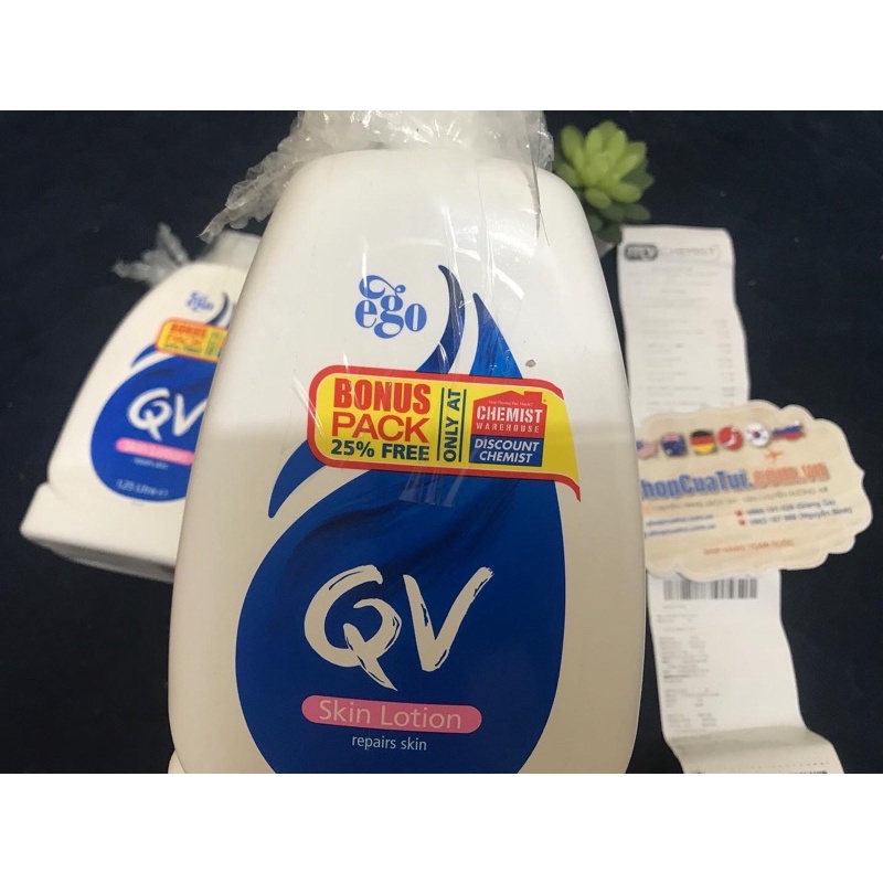 Kem dưỡng ẩm QV Skin Lotion 1.25L nội địa Úc - thích hợp cho da khô hoặc da nhạy cảm