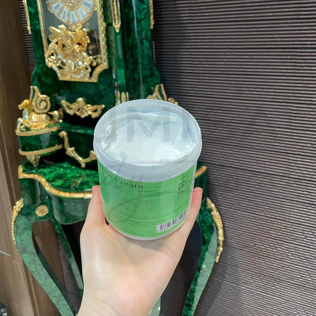 White Cream Kem dưỡng siêu trắng nâng tone da body
