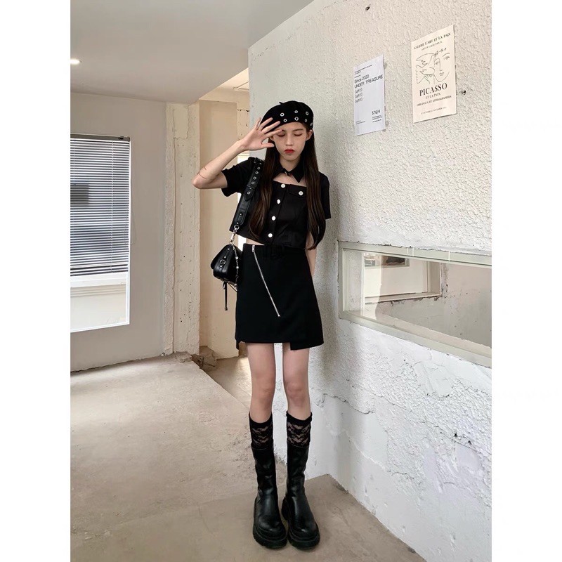 Sơ mi croptop kiểu dáng hở vai giống blackpink