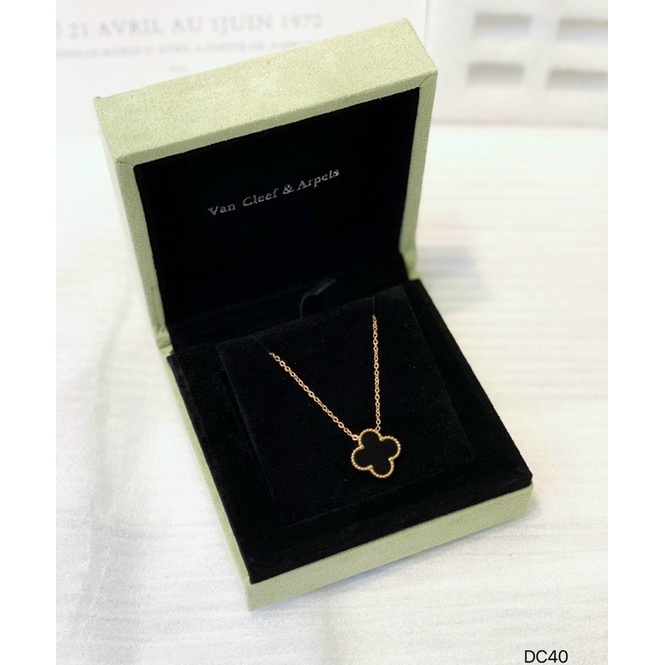 Bông tai +dây chuyền +lắc tay cỏ bốn lá titan thời trang