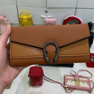 Thanh lý bóp cầm tay hàng new