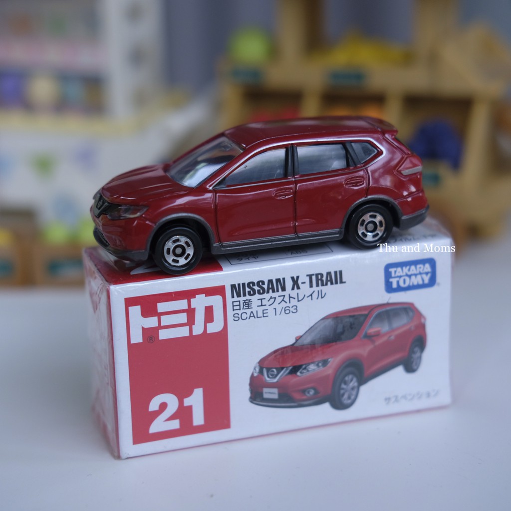 Xe Tomica 21 Nissan Xtrail đỏ