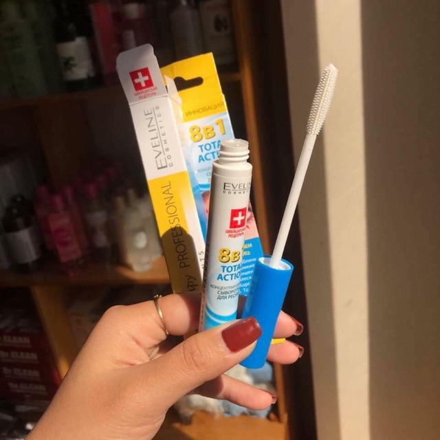 dưỡng mi Eveline cho mi khoẻ và dài