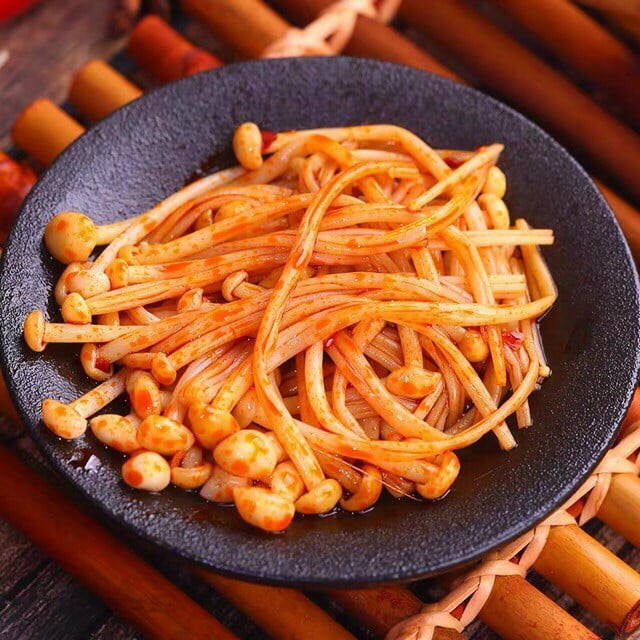 NẤM KIM CHÂM SỐT CAY / CHUA CAY GÓI 22 GRAM | BigBuy360 - bigbuy360.vn