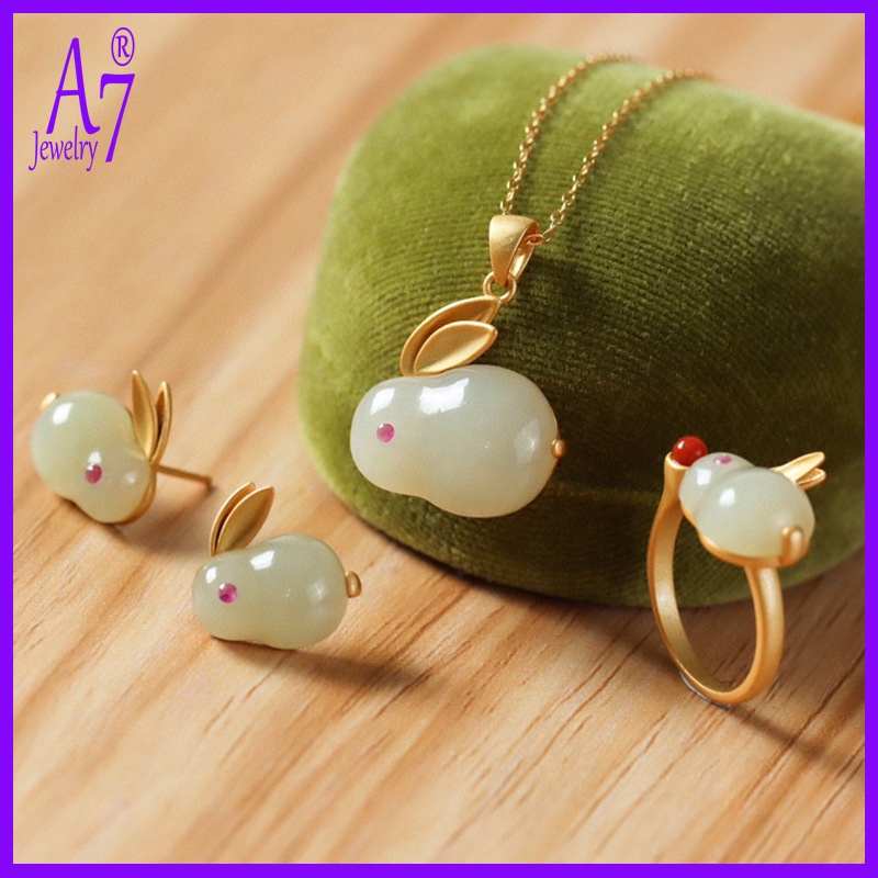 Bộ Vòng cổ + nhẫn + bông tai đính ngọc bích