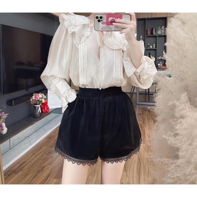 Quần short nhung viền ren ms85