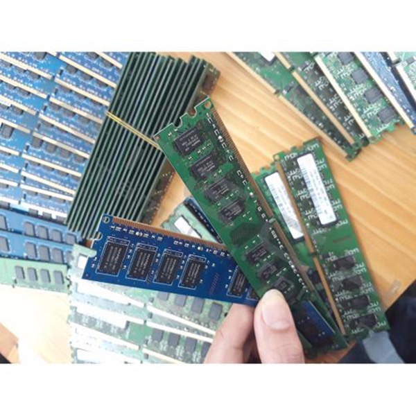 Ram Máy tính DDR2 2GB PC2-5300U/6400U (667/800MHz)