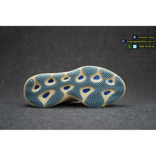 Yz 700 V3 Azael