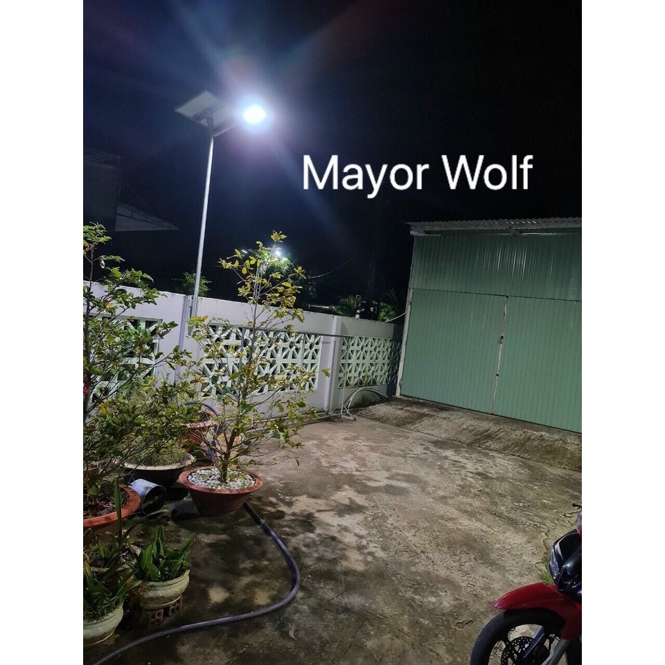 Đèn bàn chải công trình năng lượng mặt trời siêu to, siêu sáng Mayor Wolf tấm pin NL 80W hàng chính hãng bảo hành 2 năm