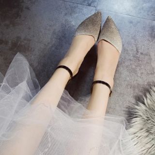 Giày cao gót màu nhũ nữ