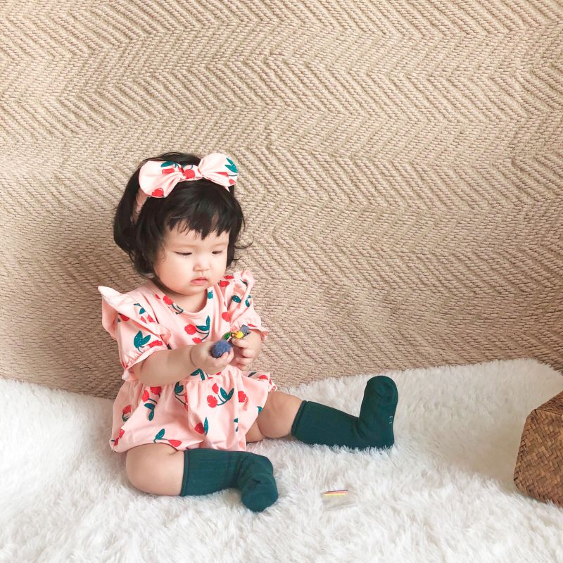 Áo liền quần Soffny in hình hoa đáng yêu cho bé