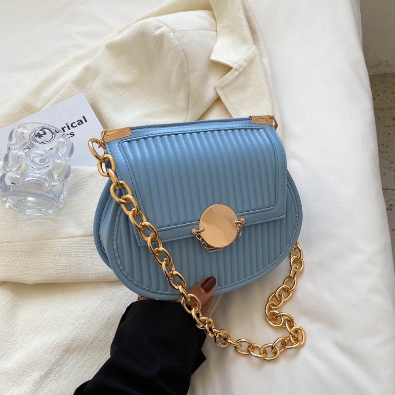 Túi đeo vai IELGY có dây xích dễ phối đồ thời trang cho phái nữ