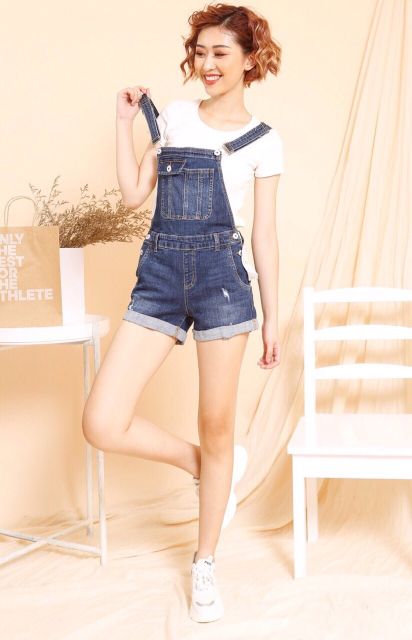 Yếm short bò rách nhẹ | BigBuy360 - bigbuy360.vn