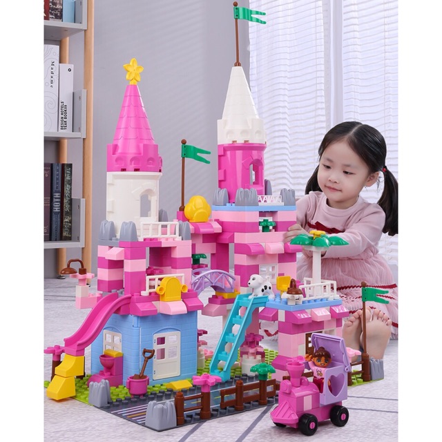 Bộ Lắp Ráp Lâu Đài Công Chúa Elsa - 240 chi tiết, tương thích với size Lego Duplo - Đồ Chơi Cho Bé Gái