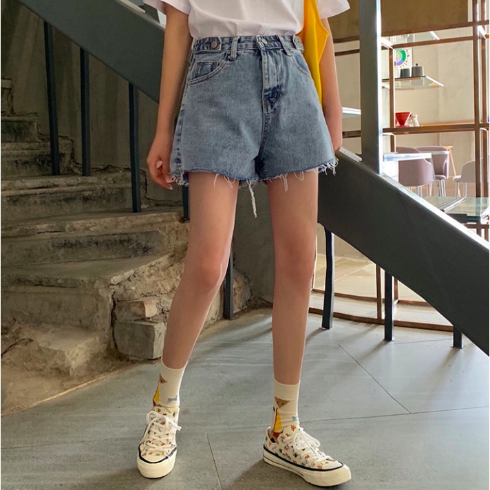 [Mã WASTMAY giảm 15% tối đa 30K đơn 150K] | QUẦN SHORT JEANS NGẮN XANH NHẠT ĐƠN GIẢN HÀN QUỐC | BigBuy360 - bigbuy360.vn