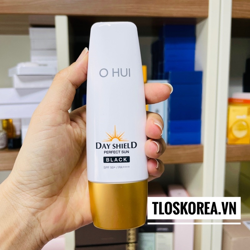 Chống Nắng Nâng Tông/Mềm Mịn/ Không Rít 50ml 30ml Ohui Day Shield Perfect Sun Black Spf50+/Pa++++ Tuýp 30Ml/50Ml