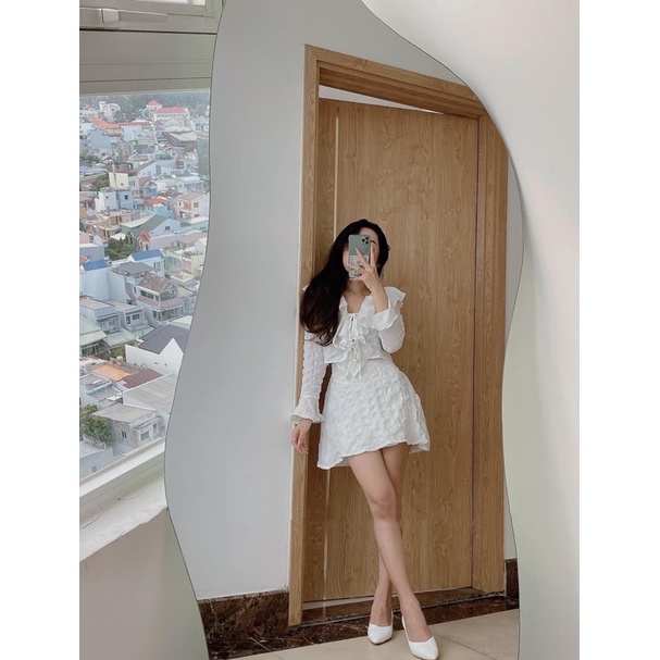 Set Áo Xốp Đan Dây Kèm Chân Váy