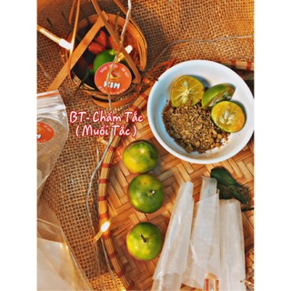 Bánh tráng chấm muối tắc