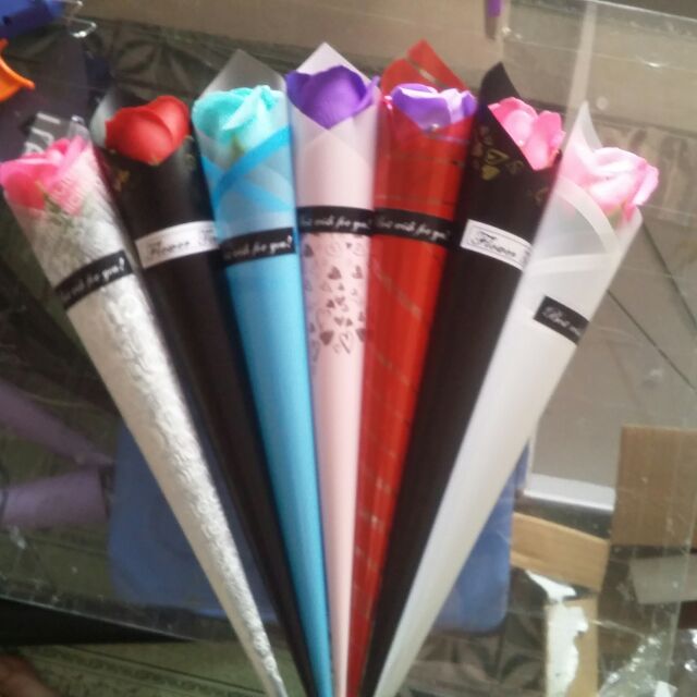 Bó 1 bông hoa hồng sáp