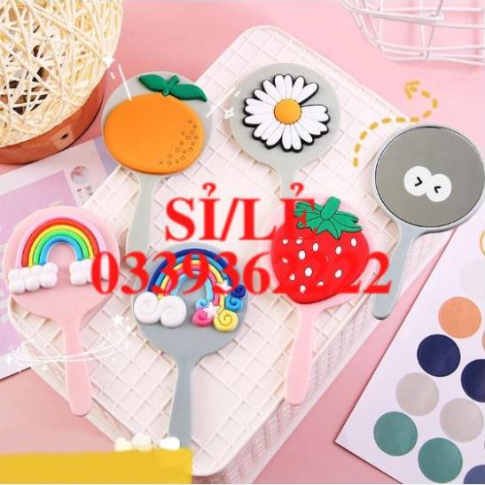 [ HAIANHSHOP ] Gương trang điểm mini cầm tay bỏ túi dáng tròn có cán cầm tiện dụng họa tiết hoạt hình &gt;