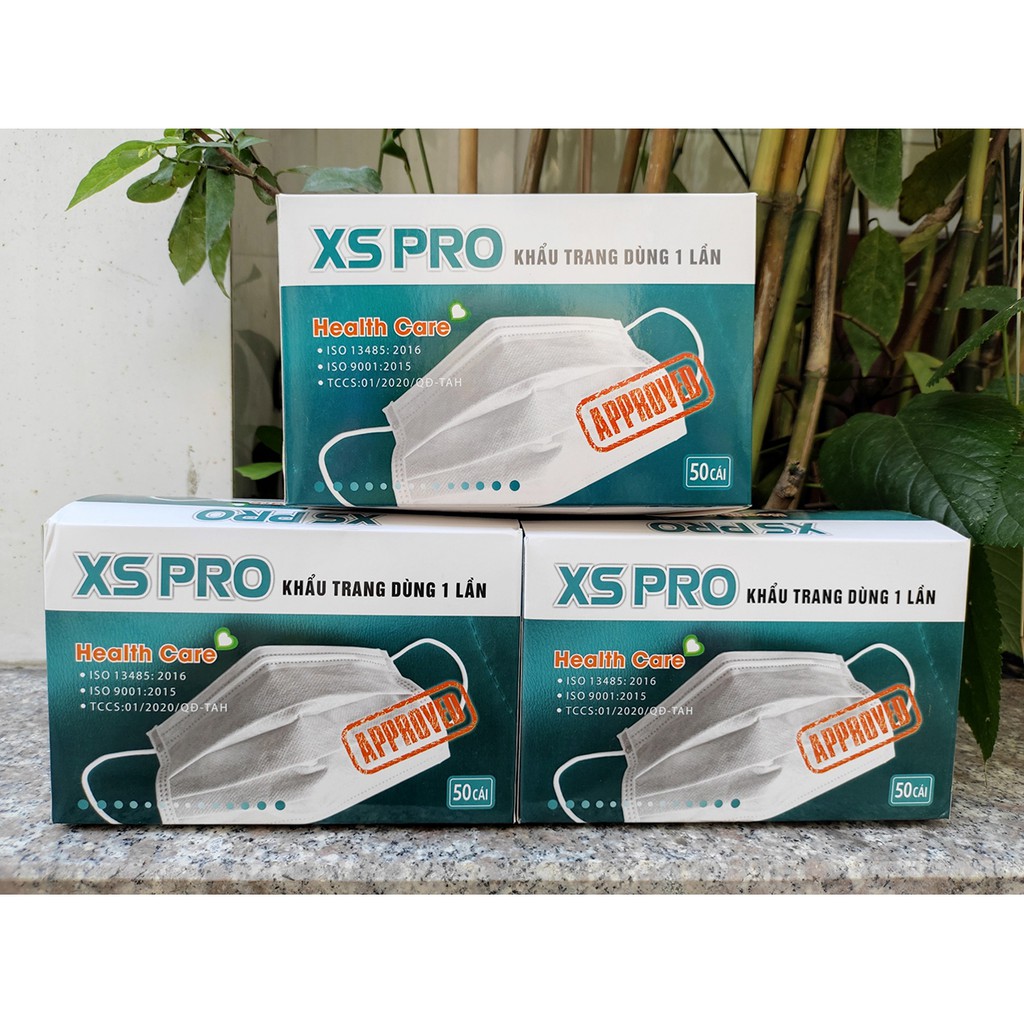 Hộp 50 Khẩu Trang Y Tế XS PRO 4 Lớp Màu Trắng