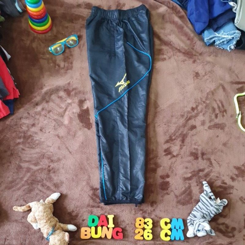 Quần gió thể thao