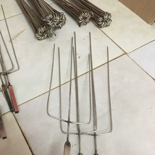 Xiên nướng cá, gà, ngan, vịt  inox 3 trãng ( com bo 3 cây )