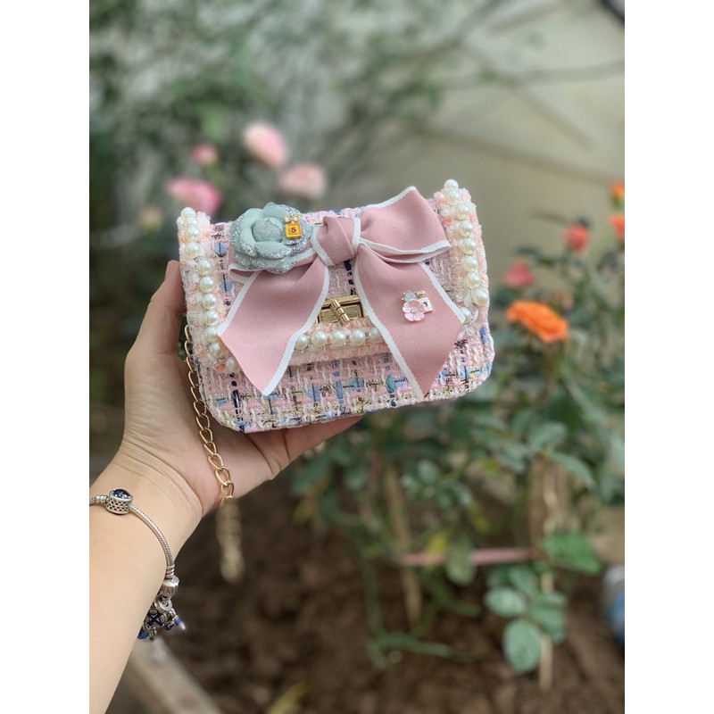 Túi xách cho bé mẫu hot hit 2020