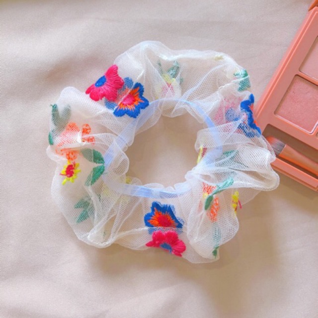 Dây buộc tóc Scrunchies thêu hoa cúc