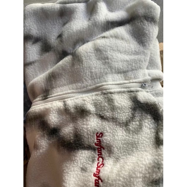 Áo khoác lông màu loang có mũ