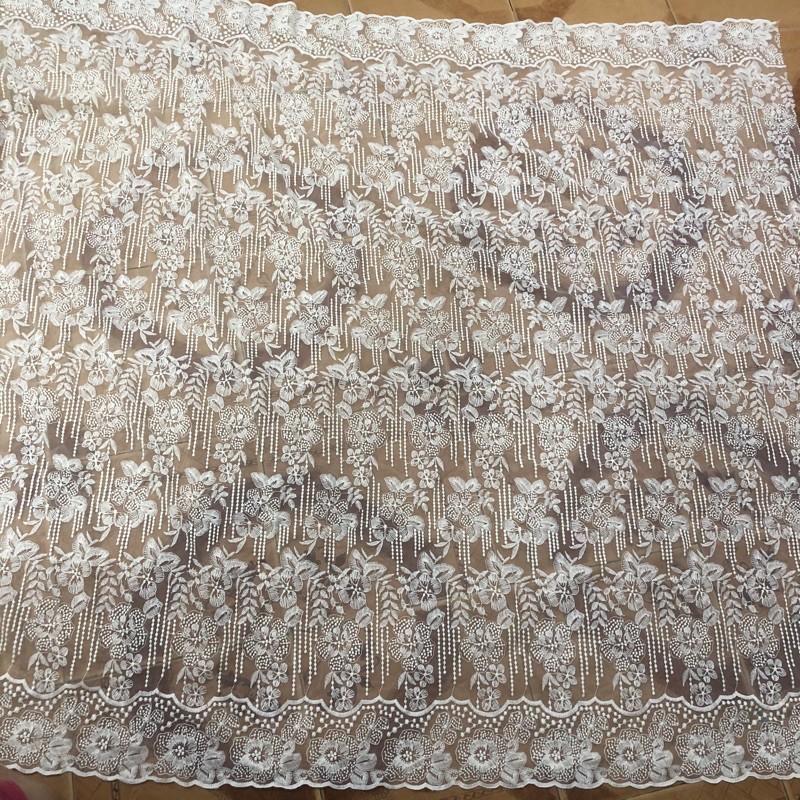 Vải Ren Chỉ Cao Câp Loại Đẹp Màu Kem 1m