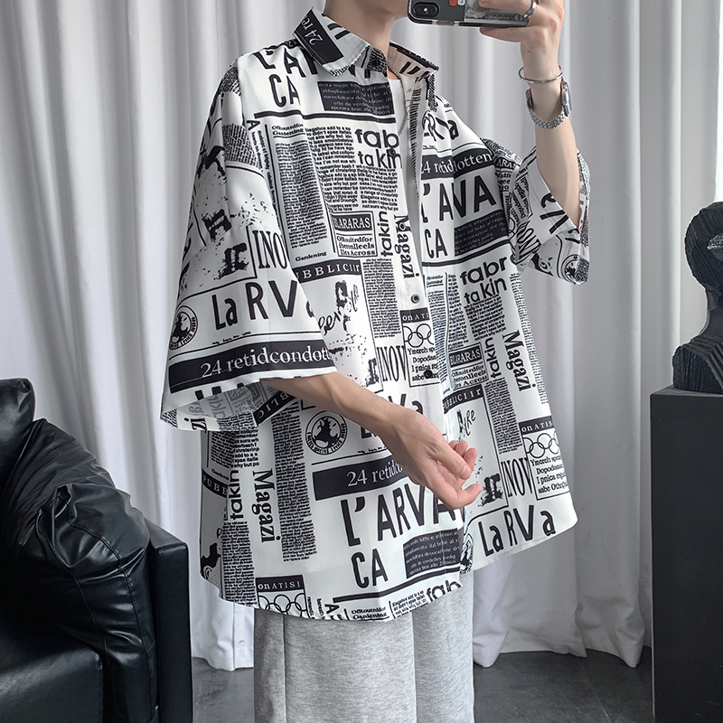 Áo Sơ Mi Tay Ngắn In Họa Tiết Báo Chí 5 Tay Ngắn Thời Trang Mùa Hè Hàn Quốc Cho Nam