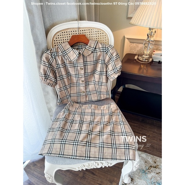 Set bộ nữ áo karro kate + chân váy khuy tim đồng (Burny set)