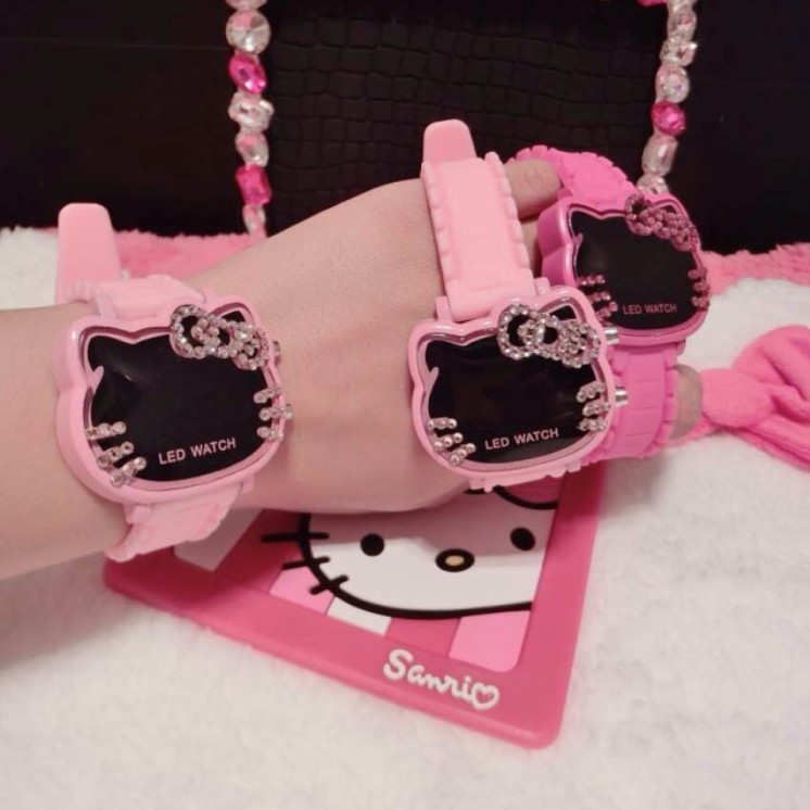 Đồng hồ đèn led Hello Kitty chống nước 7 màu