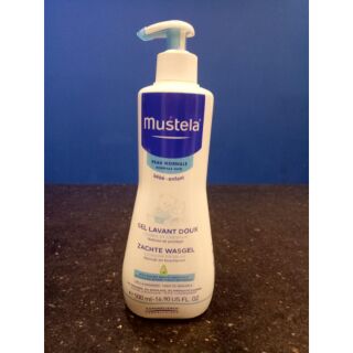 Sữa tắm gội Mustela cho bé