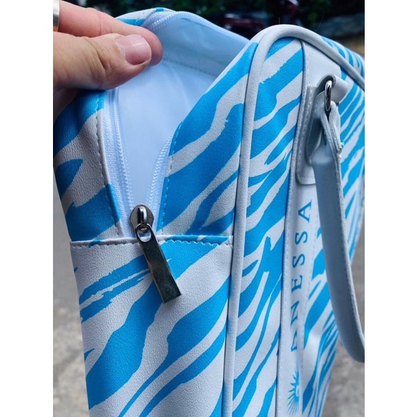 Túi đựng laptop hàng km Anessa