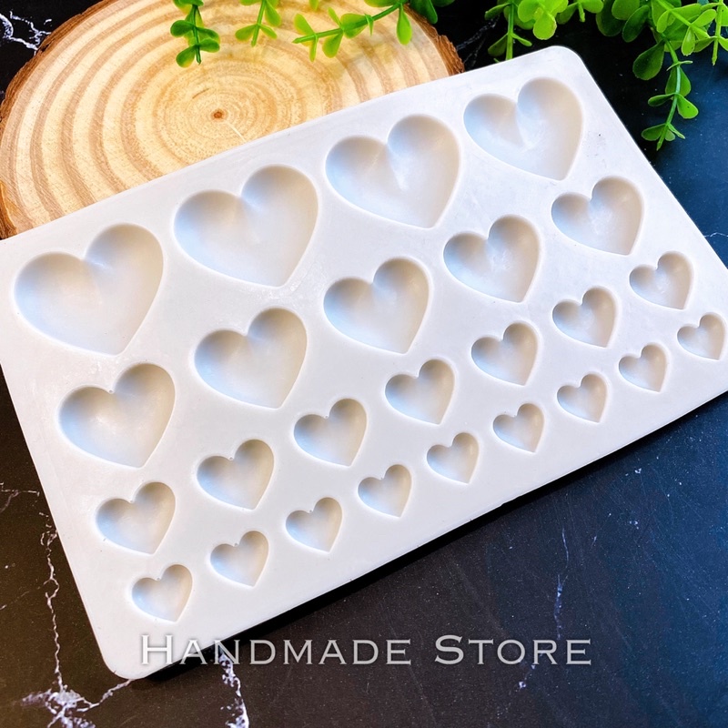 Khuôn trái tim làm bánh, tạo hình đất sét