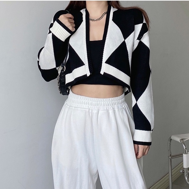 Áo khoác cardigan dệt kim dáng ngắn tay dài dáng rộng màu sắc phong cách retro | WebRaoVat - webraovat.net.vn