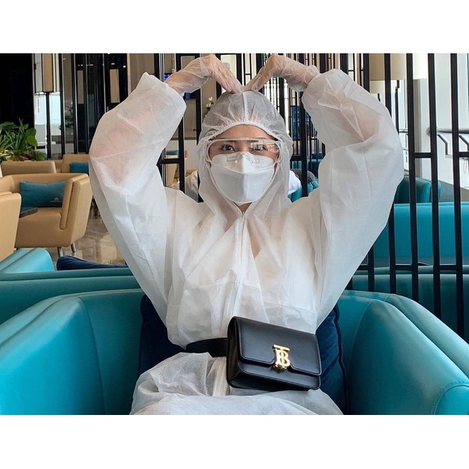 Kính thời trang bảo hộ chống bụi an toàn | BigBuy360 - bigbuy360.vn