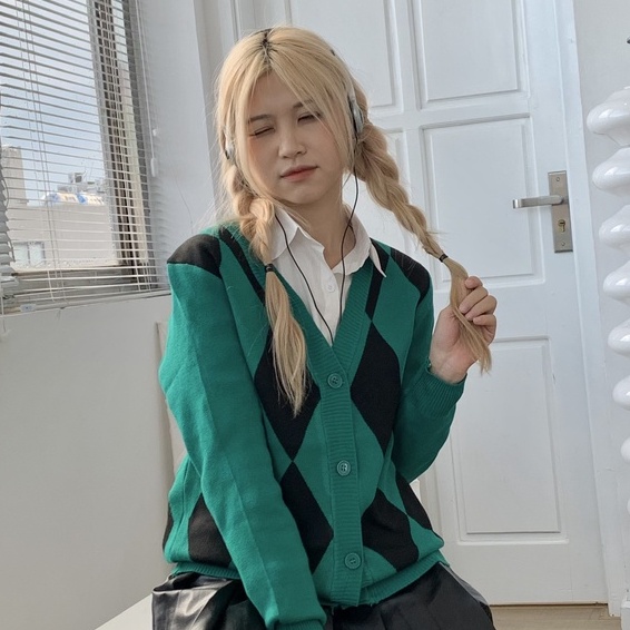 Cardigan nữ quả trám 4 cúc mềm mại LOLLIE STUIDO AL22