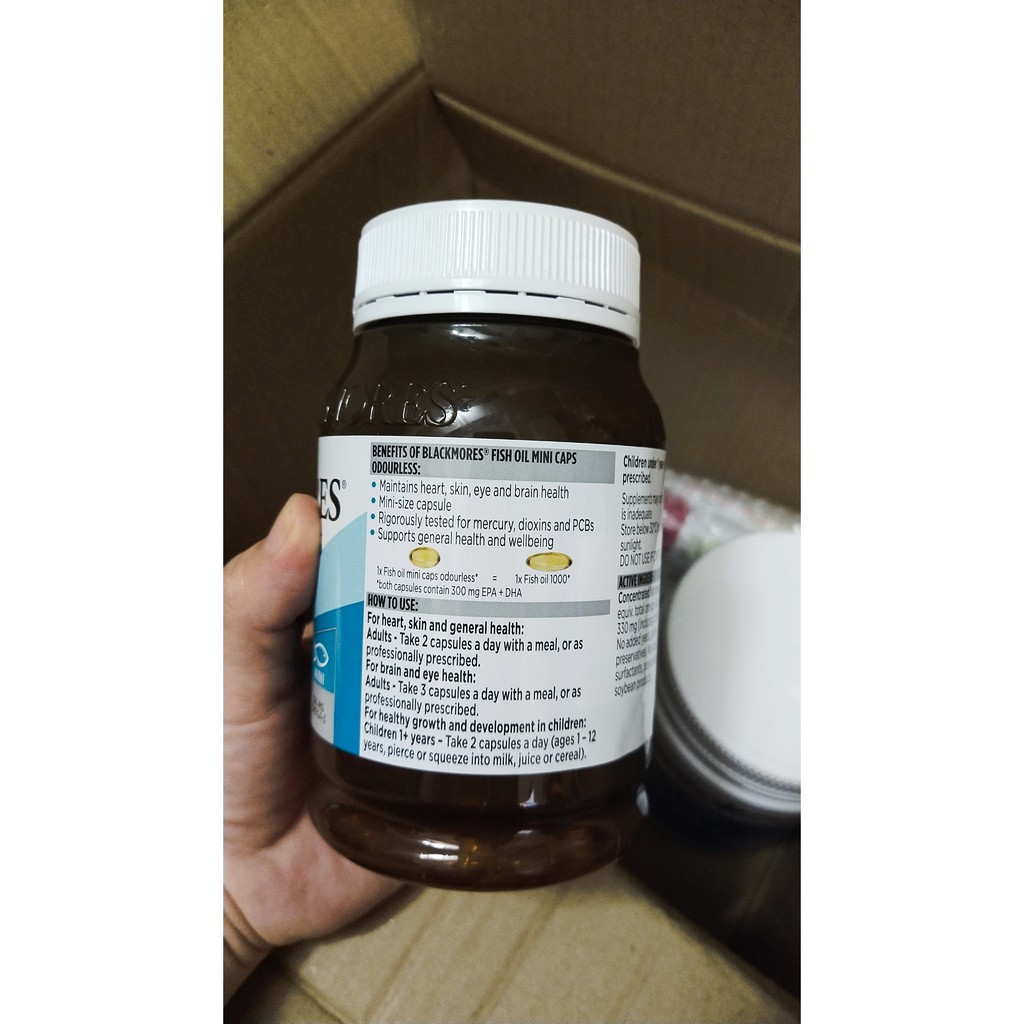 ((MẪU MỚI)-Dầu Cá Không Mùi Blackmores Odourless Fish Oil Mini Capsules 400 viên date xa | BigBuy360 - bigbuy360.vn