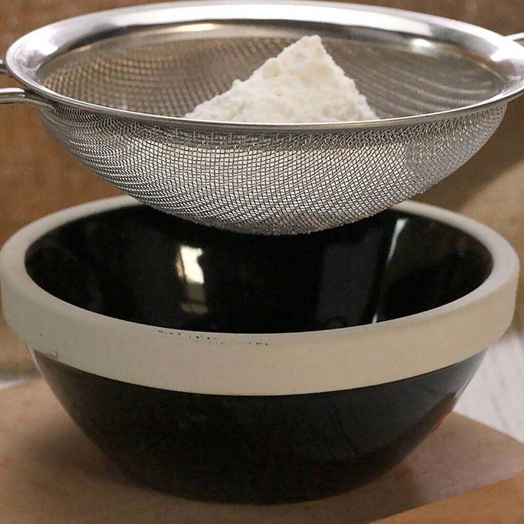 Muỗng rây bột bằng thép không gỉ có tay cầm bền bỉ tiện dụng