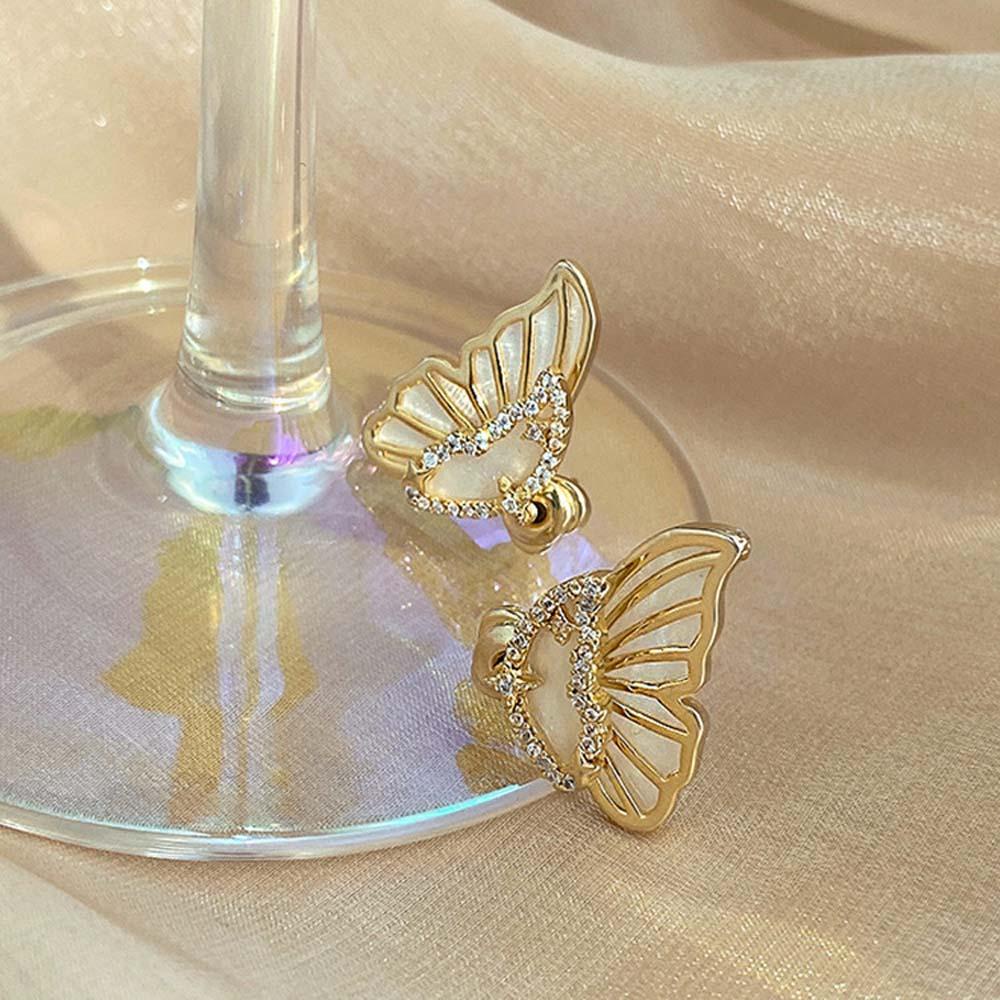 Khuyên Tai Hình Bướm Đơn Giản Thời Trang Cho Nữ