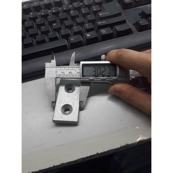 Bịt đầu nhôm định hình 3060