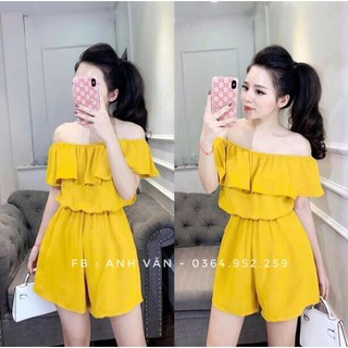 Váy đũi Jum bèo trễ vai.