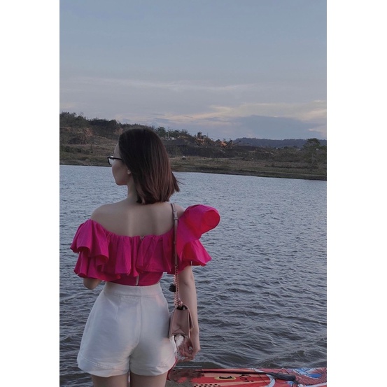 Anis_Áo croptop bẹt vai màu hồng, tay phồng phần vai có thun co giãn, dây kéo phía sau Laphin Top | BigBuy360 - bigbuy360.vn