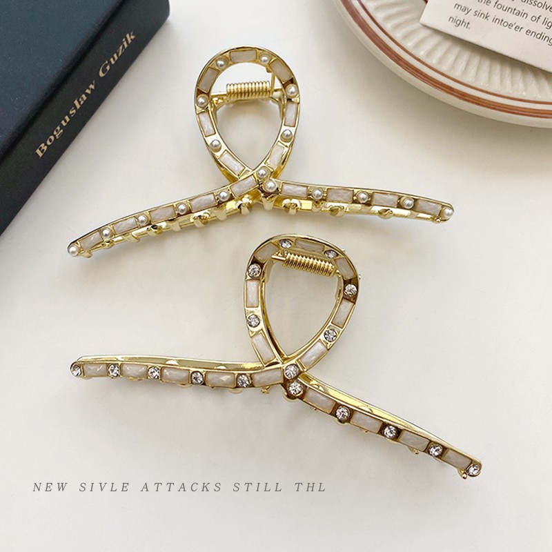 Kẹp Tóc Hình Cá Mập Đính Ngọc Trai Lớn Kiểu Hàn Quốc Dễ Thương Cho Nữ