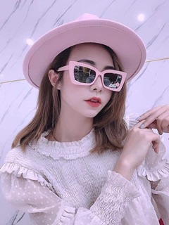 Kính hót nữ