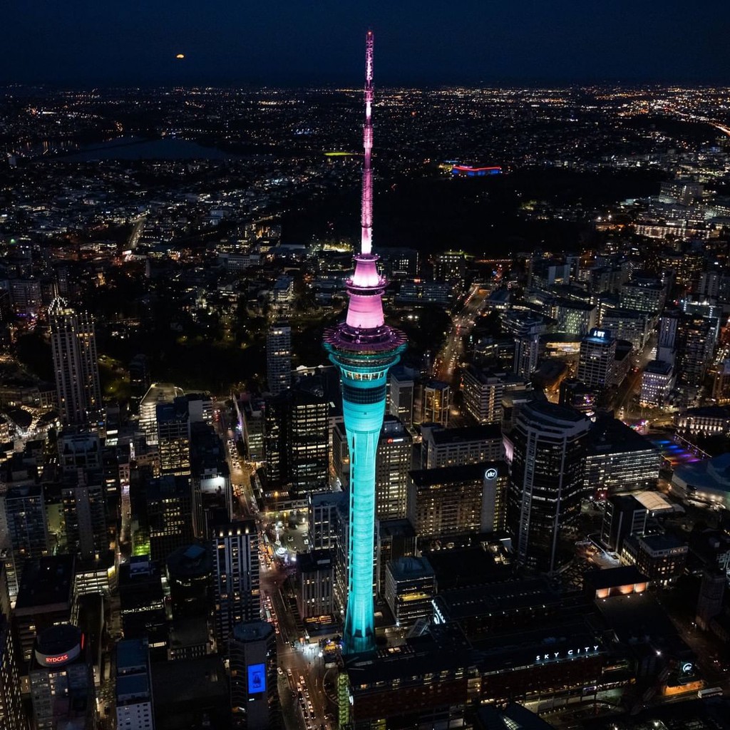 Mô hình 3D kim loại Tháp Sky Tower ở Auckland New Zealand, Mô hình lắp ráp 3D thép không gỉ chất lượng cao