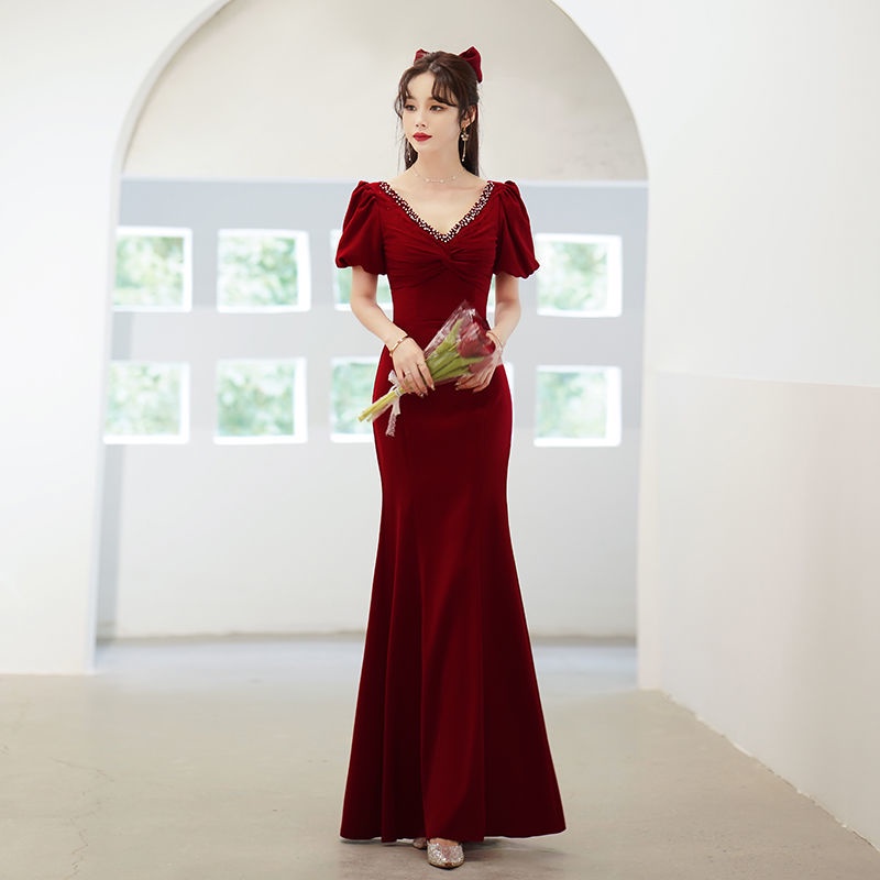Đầm Dự Tiệc Dáng Dài Đuôi Cá Cổ Chữ V Form Ôm Màu Đỏ Thời Trang